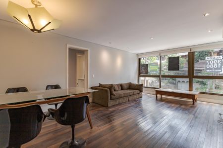 Sala de apartamento para alugar com 2 quartos, 180m² em Auxiliadora, Porto Alegre