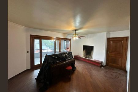 Sala de apartamento para alugar com 3 quartos, 134m² em Mont’Serrat, Porto Alegre