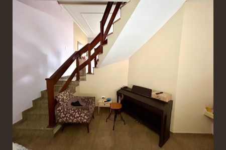 Sala de casa à venda com 3 quartos, 160m² em Gopouva, Guarulhos