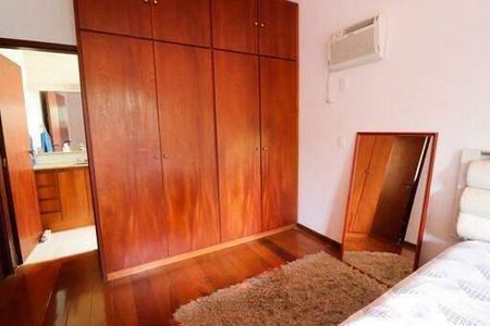 Casa à venda com 4 quartos, 320m² em Cidade Universitária, Campinas