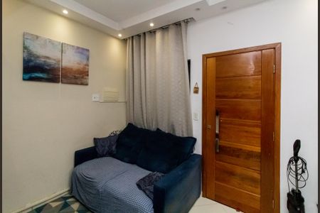 Sala de casa à venda com 2 quartos, 72m² em Parque Guarani, São Paulo
