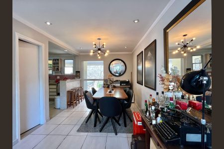 Sala de casa de condomínio à venda com 4 quartos, 104m² em Fazenda Santa Cândida, Campinas