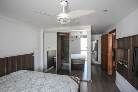 Quarto de kitnet/studio para alugar com 1 quarto, 45m² em Centro, Nova Iguaçu