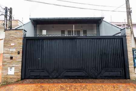 Casa para alugar com 3 quartos, 290m² em Vila Industrial (campinas), Campinas