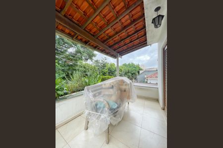 Sacada da Suíte de casa à venda com 3 quartos, 170m² em Santa Maria, Osasco