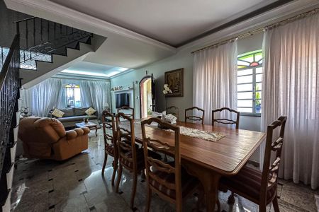 Sala de casa para alugar com 4 quartos, 200m² em Cambuci, São Paulo