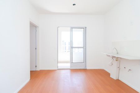 Sala/Cozinha de kitnet/studio para alugar com 1 quarto, 33m² em Itaquera, São Paulo