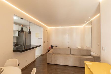 Sala de apartamento para alugar com 2 quartos, 70m² em Campo Comprido, Curitiba