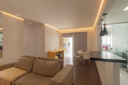 Sala de apartamento para alugar com 2 quartos, 70m² em Campo Comprido, Curitiba