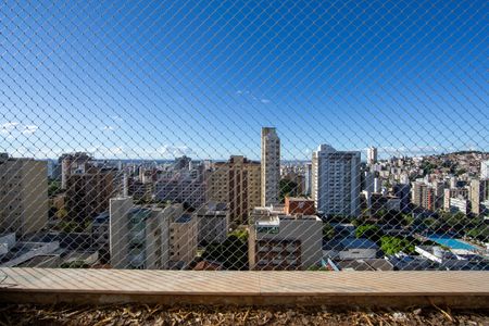 Vista da Sala de apartamento para alugar com 2 quartos, 75m² em Serra, Belo Horizonte