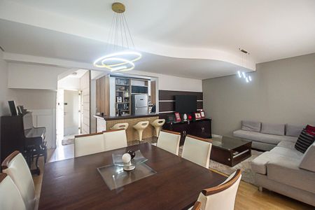 Sala de casa de condomínio à venda com 4 quartos, 193m² em Vila Planalto, São Bernardo do Campo