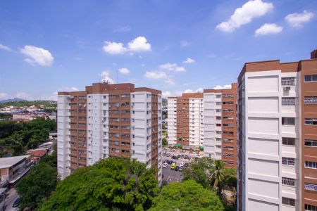 Vista da Sala de apartamento para alugar com 2 quartos, 65m² em Colubandê, São Gonçalo