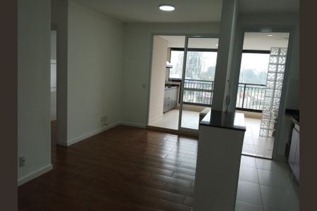 Sala de apartamento para alugar com 2 quartos, 68m² em Santo Amaro, São Paulo