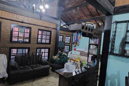 Casa à venda com 3 quartos, 137m² em Fonseca, Niterói