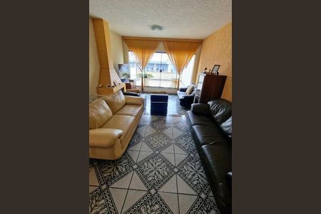 Casa à venda com 3 quartos, 156m² em Vila Mazzei, Santo André