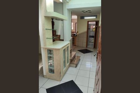 Casa à venda com 3 quartos, 183m² em Jardim Palermo, São Bernardo do Campo