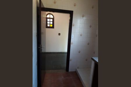 Casa à venda com 2 quartos, 128m² em Viçoso Jardim, Niterói