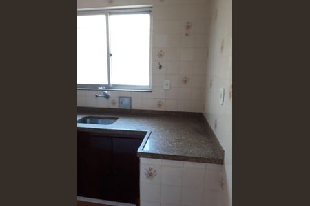 Casa à venda com 2 quartos, 128m² em Viçoso Jardim, Niterói