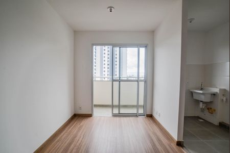 Sala de apartamento para alugar com 2 quartos, 46m² em Vila Curuçá, Santo André