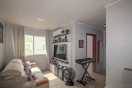 Sala de apartamento para alugar com 2 quartos, 51m² em Chapéu do Sol, Porto Alegre