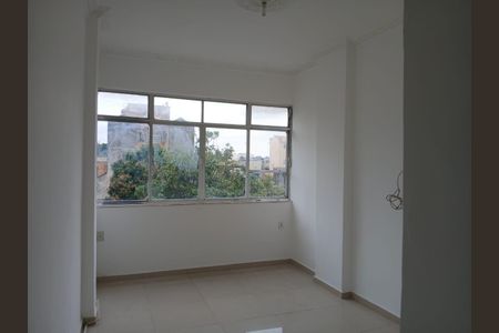 Sala de apartamento à venda com 3 quartos, 80m² em Sampaio, Rio de Janeiro