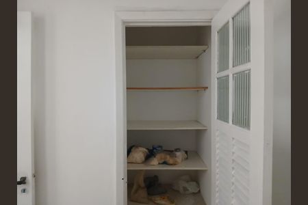 Cozinha de apartamento à venda com 3 quartos, 80m² em Sampaio, Rio de Janeiro