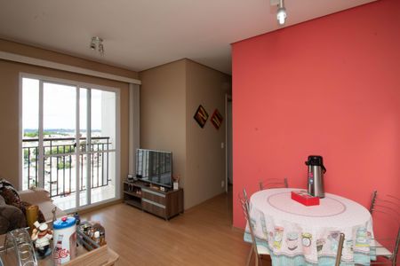 Sala de apartamento para alugar com 3 quartos, 58m² em Jardim Cocaia, Guarulhos