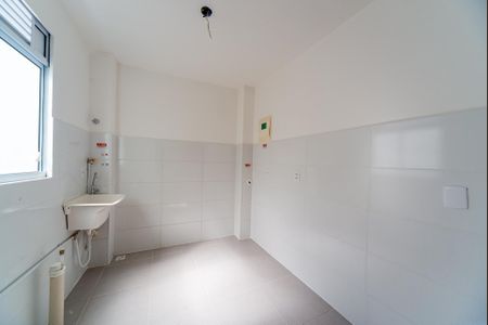 Cozinha e Área de Serviço de apartamento para alugar com 2 quartos, 200m² em Região Central, Viamão