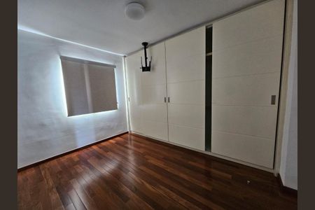 Foto 06 de casa de condomínio à venda com 2 quartos, 96m² em Vila Gomes, São Paulo