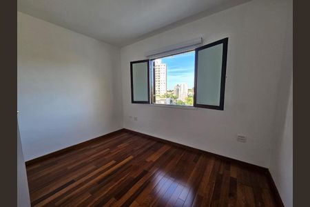 Foto 05 de casa de condomínio à venda com 2 quartos, 96m² em Vila Gomes, São Paulo
