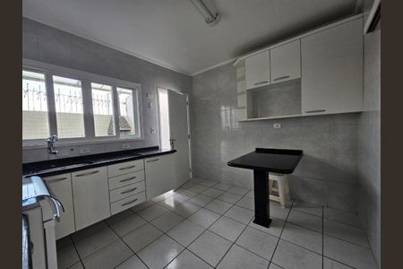 Foto 09 de casa de condomínio à venda com 2 quartos, 96m² em Vila Gomes, São Paulo