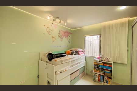 Quarto 2 de casa à venda com 3 quartos, 1922m² em Vila Sao Geraldo, São Paulo