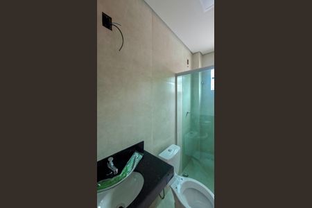 Banheiro de apartamento para alugar com 2 quartos, 75m² em Alvorada, Belo Horizonte