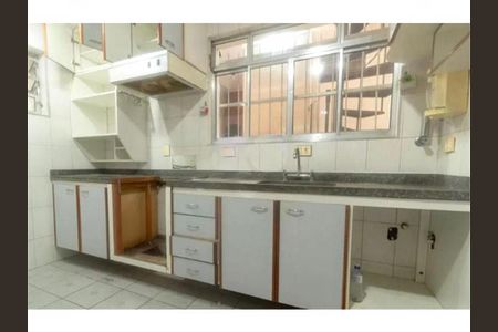 Casa de Condomínio à venda com 3 quartos, 130m² em Jardim Marajoara, São Paulo