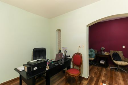 Quarto 1 de casa para alugar com 3 quartos, 250m² em Vila Bertioga, São Paulo