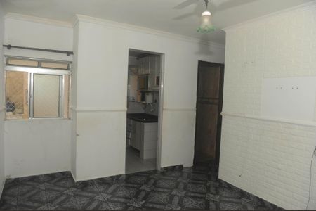 Apartamento para alugar com 2 quartos, 55m² em Jardim Aracare, Itaquaquecetuba