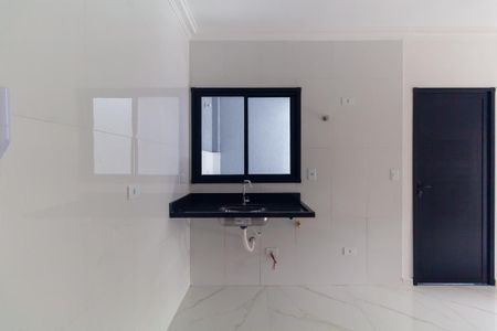 Cozinha de apartamento para alugar com 2 quartos, 44m² em Vila Paulo Silas, São Paulo