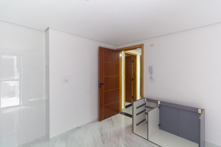 Sala de apartamento para alugar com 2 quartos, 38m² em Vila Paulo Silas, São Paulo