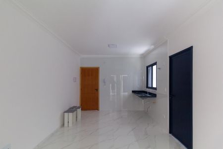 Sala de apartamento para alugar com 2 quartos, 42m² em Vila Paulo Silas, São Paulo