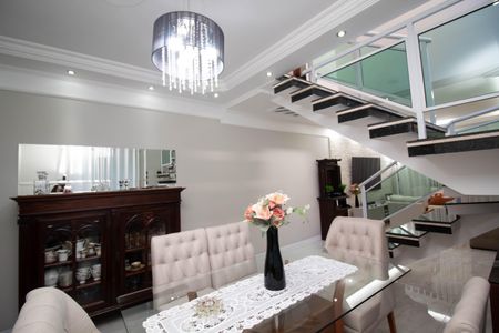 Sala de Jantar de casa à venda com 3 quartos, 135m² em Jardim Aida, Guarulhos