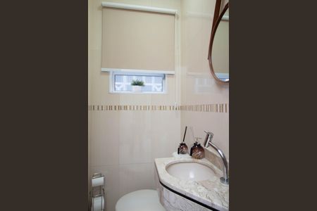 Lavabo de casa à venda com 3 quartos, 135m² em Jardim Aida, Guarulhos