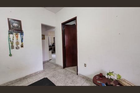 Sala de casa para alugar com 2 quartos, 65m² em Cavalcanti, Rio de Janeiro