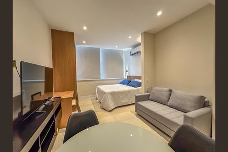 Studio de kitnet/studio para alugar com 1 quarto, 30m² em Centro, Rio de Janeiro