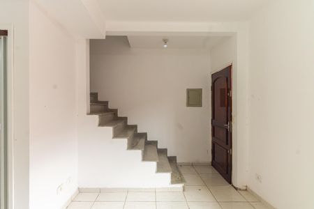 Casa de Condomínio para alugar com 2 quartos, 90m² em Vila Aricanduva, São Paulo