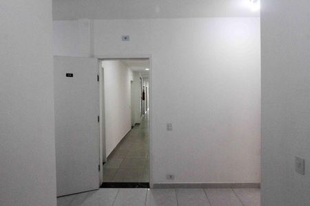 Sala de kitnet/studio para alugar com 1 quarto, 43m² em Parque Savoy City, São Paulo