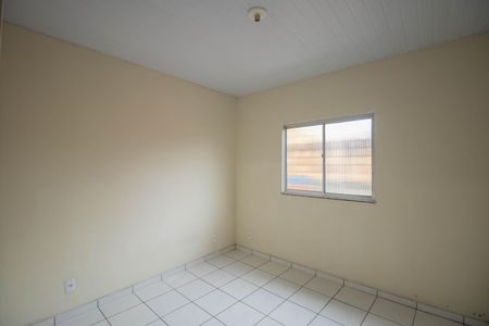 Sala de casa para alugar com 2 quartos, 48m² em Nova Cidade, São Gonçalo