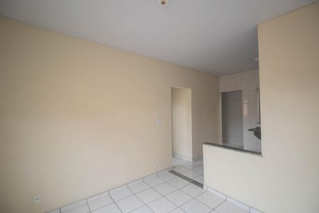Sala de casa para alugar com 2 quartos, 48m² em Nova Cidade, São Gonçalo