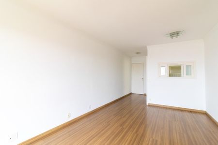 Sala de apartamento à venda com 3 quartos, 75m² em Jardim das Paineiras, Campinas