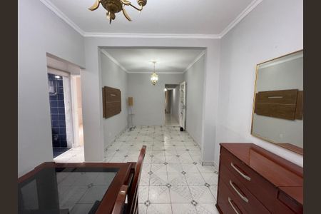 Sala de casa para alugar com 3 quartos, 200m² em Conjunto Residencial Butanta, São Paulo