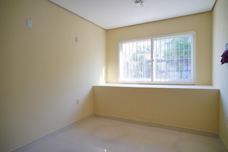 Sala de casa para alugar com 3 quartos, 150m² em São Geraldo, Porto Alegre
